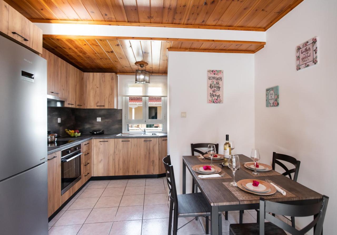 Melas Home Lefkáda Esterno foto